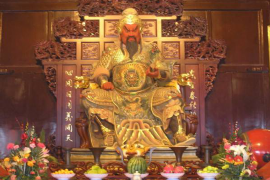 鞋柜如何巧妙地遮挡风水镜？